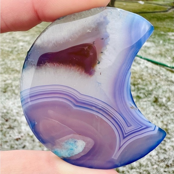 Blue Cherry Agate Heart + Ametyst Heart Crystal Specimens - Picture 3 of 7